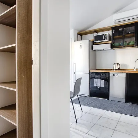 Hideaway In Nolo - Via Oldrado Lägenhet *